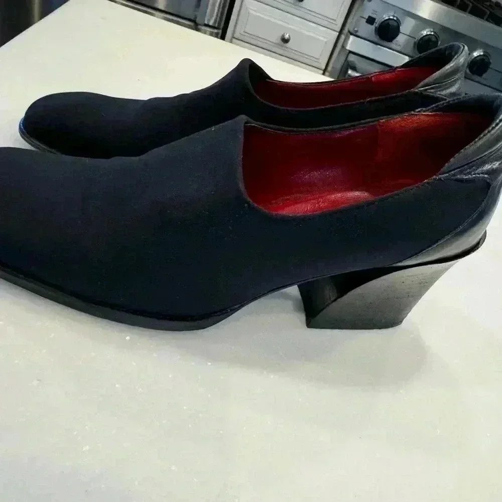 Donald J Pliner Charil women’s black nylon and leather shoes angled heel sz 6.5